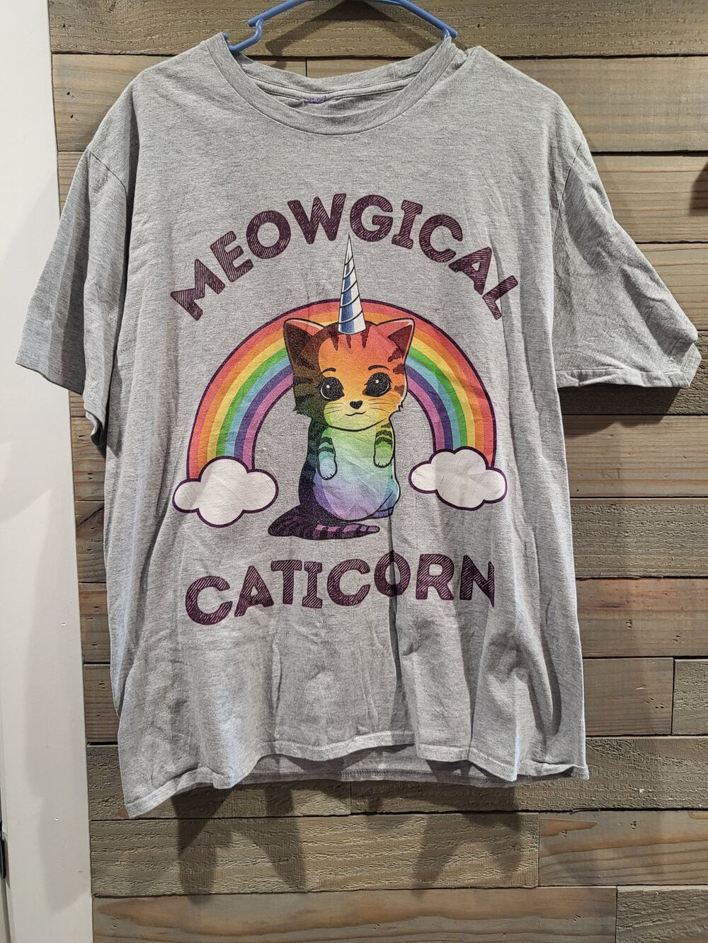 Meowgical Caticorn Gray Cat Unicorn T-Shirt Unisex Large / XL (see details) - Picture 1 of 3